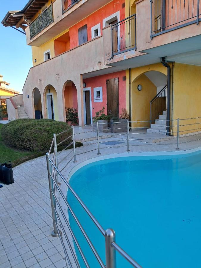 דסנזאנו דל גארדה La Casa Di Mery מראה חיצוני תמונה
