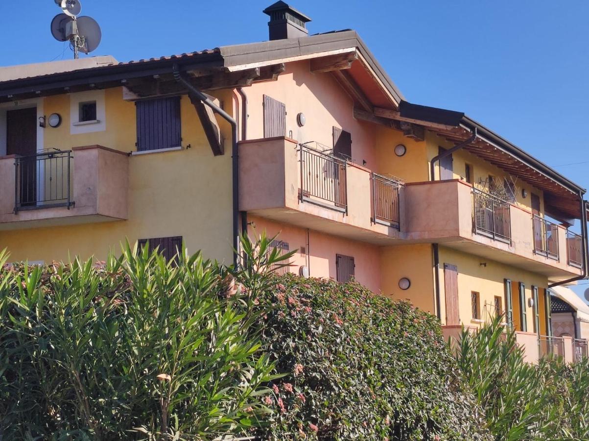 דסנזאנו דל גארדה La Casa Di Mery מראה חיצוני תמונה